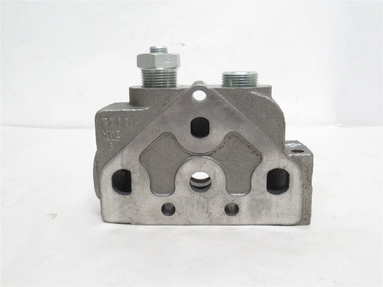 Parker 8650030; Inline Ported Valve Body; 682 20-LC-75