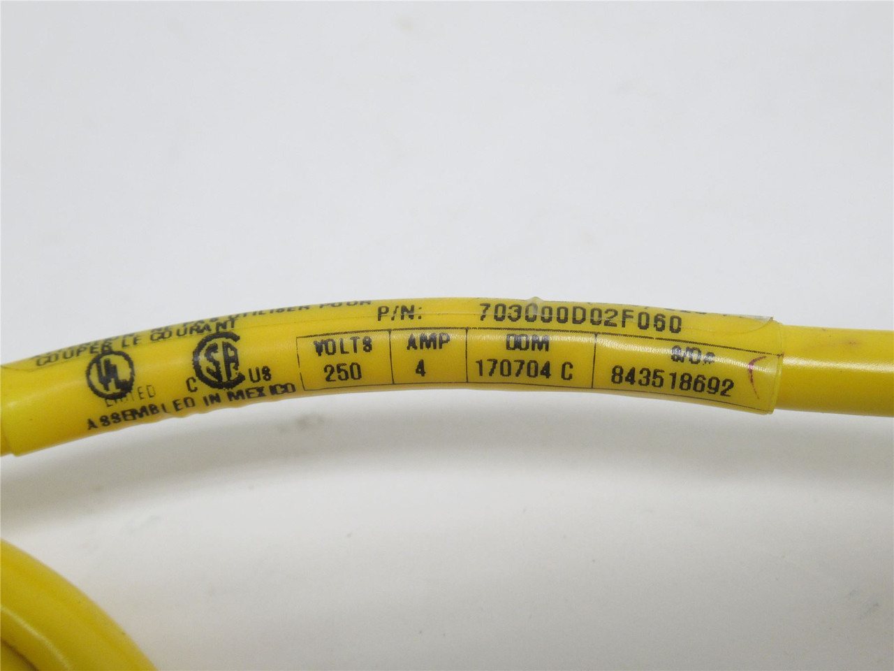 Woodhead 703000D02F060;  Female Straight Cordset; 3-Pin; 6' L