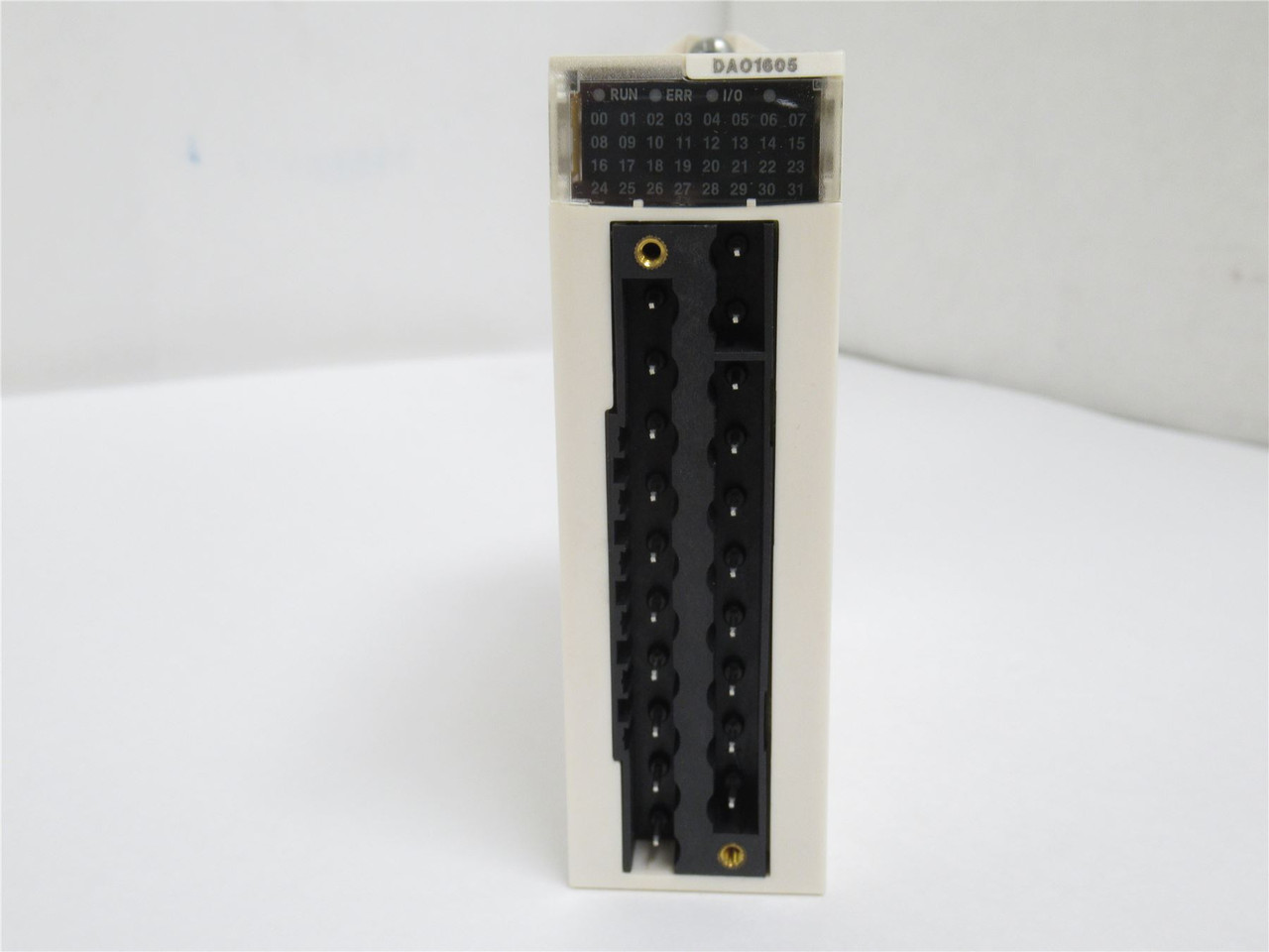 Schneider BMXDA01605; Digital Output Module; 16 Out