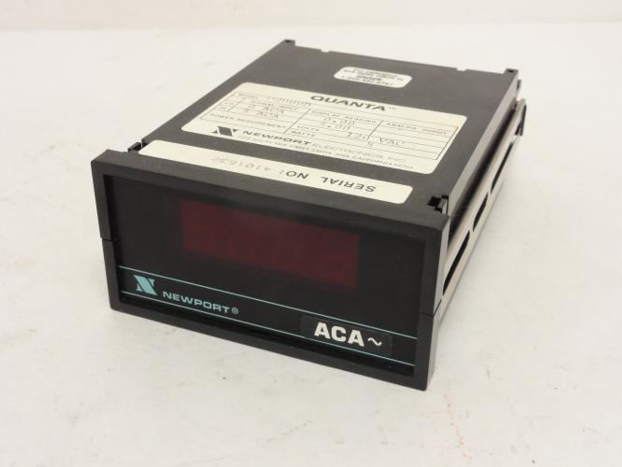 Newport Q2000D; QUANTA Panel Mount Process Meter 120VAC Newport Q2000D; QUANTA Panel Mount Process Meter 120VAC
