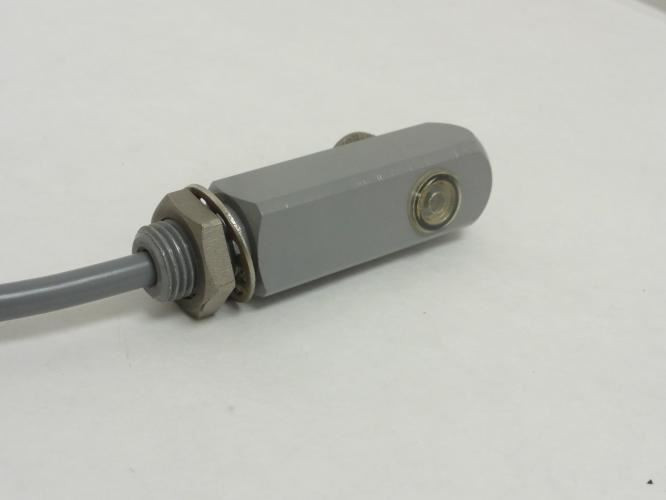 Allen-Bradley 40CA4-4000; Photo Switch; Side View Led; 10' Long