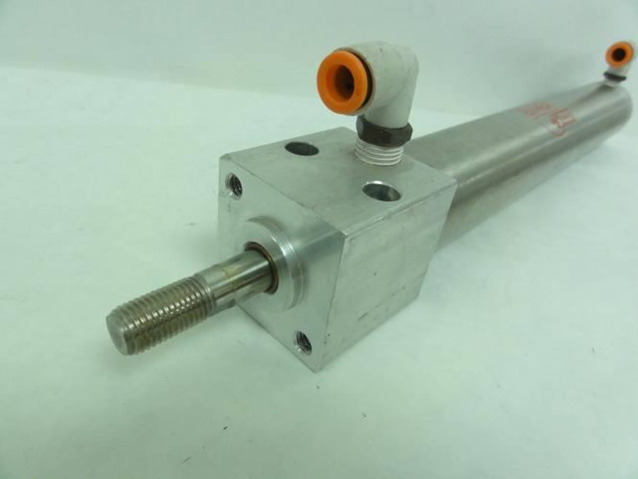 Bimba D-81701-A-8; Cylinder; 1.5625" Bore; 7.5" Stroke Bimba D-81701-A-8; Cylinder; 1.5625" Bore; 7.5" Stroke