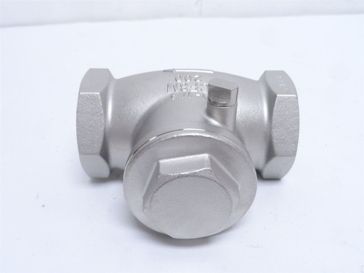 FNW 16B-200 1-1/4; Swing Check Valve; SS-316; 1-1/4NPT