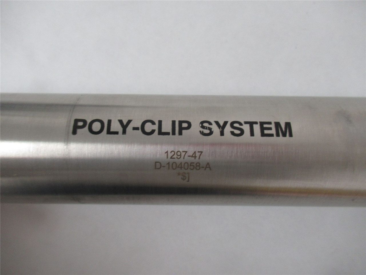 Poly Clip 1297-47 D-104058-A; Pneumatic Cylinder 2"OD 22"Str Poly Clip 1297-47 D-104058-A; Pneumatic Cylinder 2"OD 22"Str