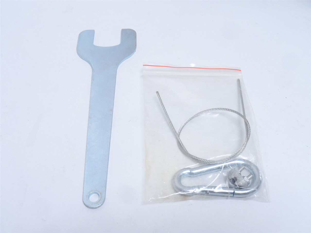 Speedaire 5YAP0; Non-Locking Tool Balancer; 8' Cable; 9lb Max