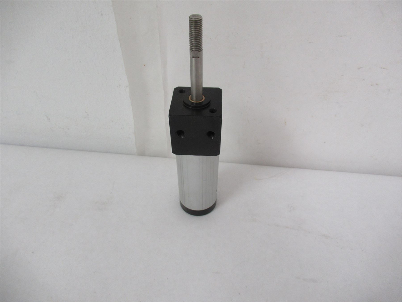 Poly Clip 71748; Pneumatic Cylider 1-1/8" Bore 1" Stroke