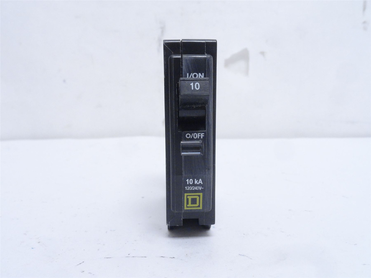 Square D QO110; Circuit Breaker; 10A; 1P; 120/240VAC