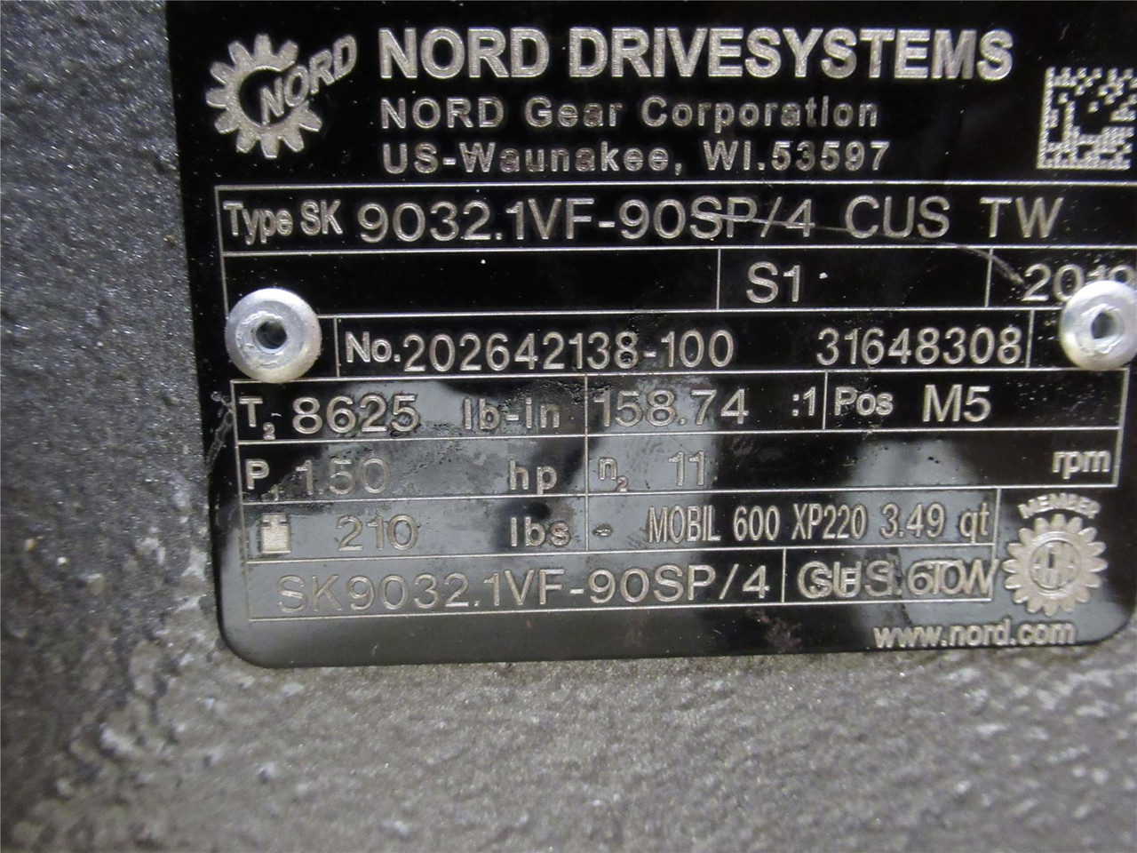 Nord Drive SK 90SP/4; AC Gearmotor 158.74:1 Ratio; 1-1/2HP