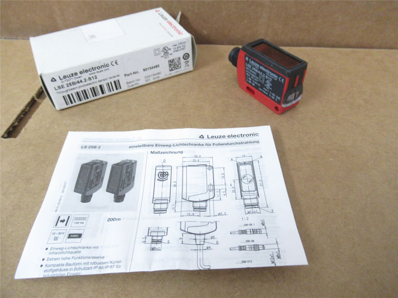 Leuze LSE 25B/44.2-S12; Photoelectric Sensor