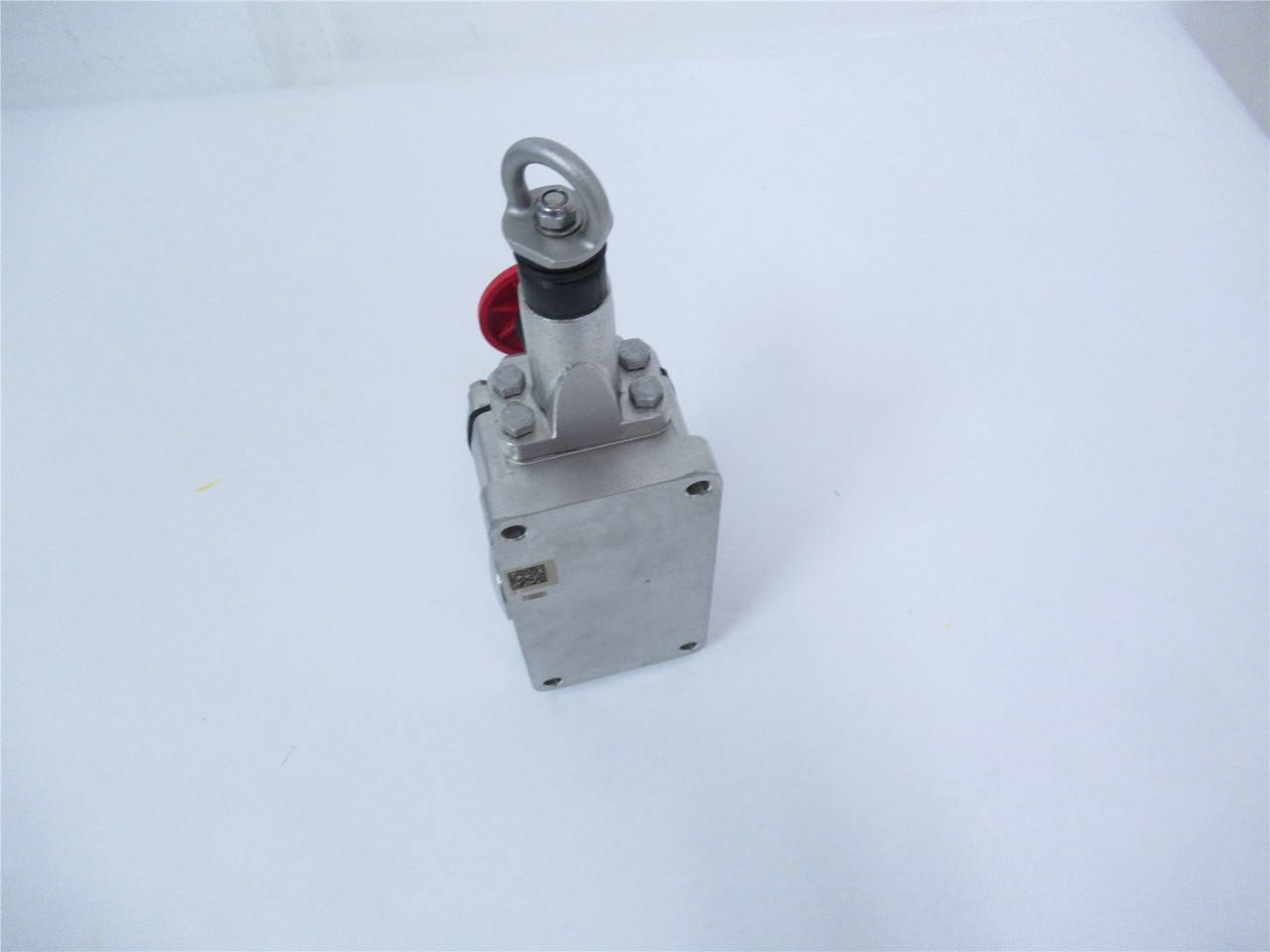 Allen-Bradley  440E-L22BNST A; Switch Safety Cable Pull