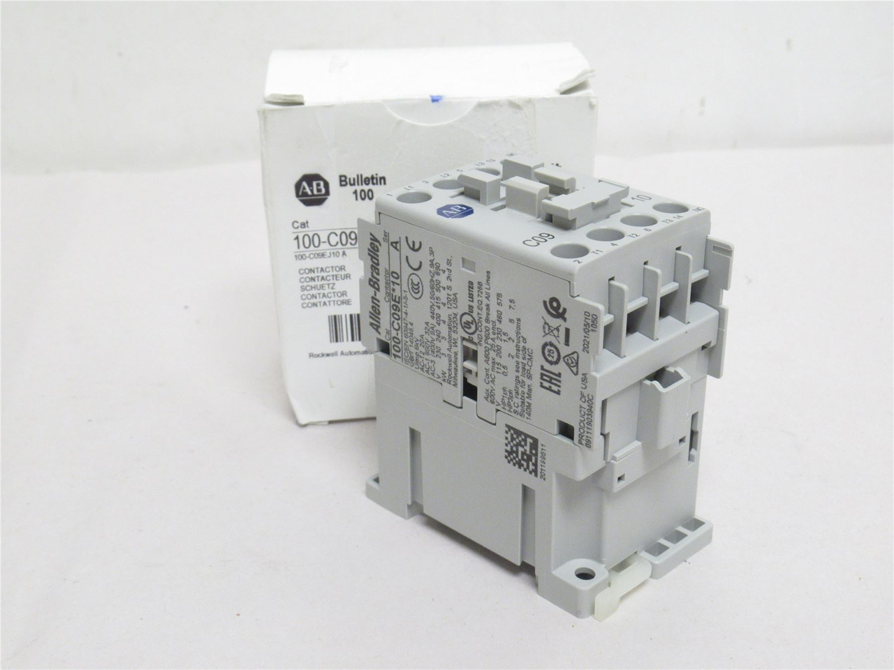Allen-Bradley 100-C09EJ10; Contactor 10A 3P 600VAC Coil 24VDC