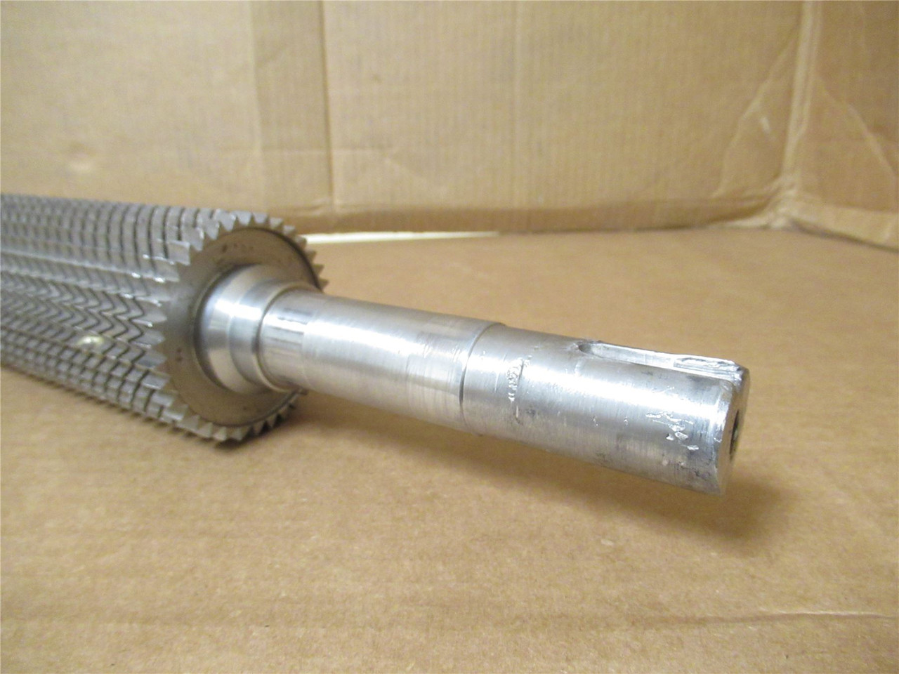 Stork 30663-20; Skinner Roller; 20" Tooth Surface; SS;