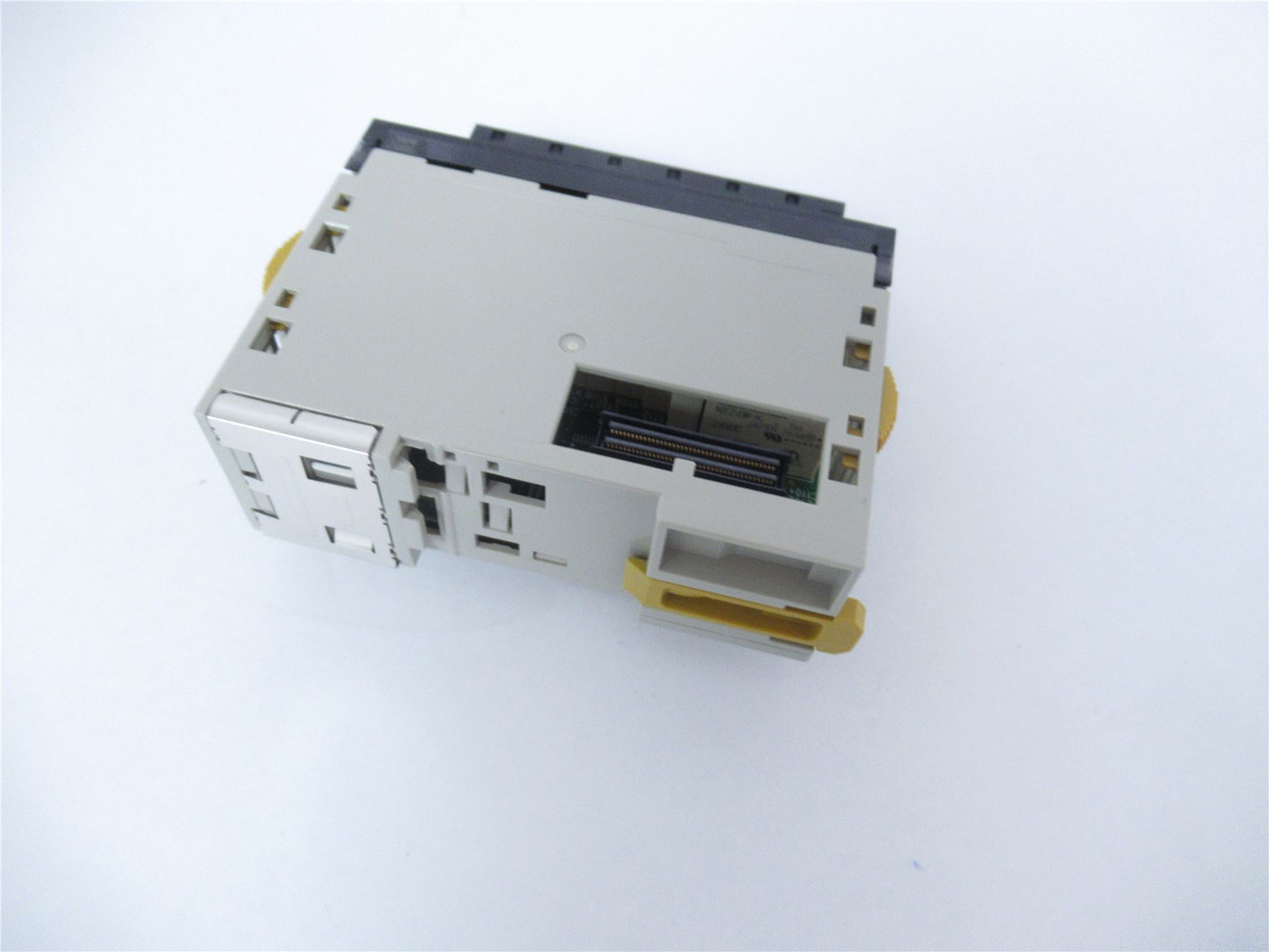 Omron CJ1W-OC211 (SL); Module Digital Output 16x Relay Output