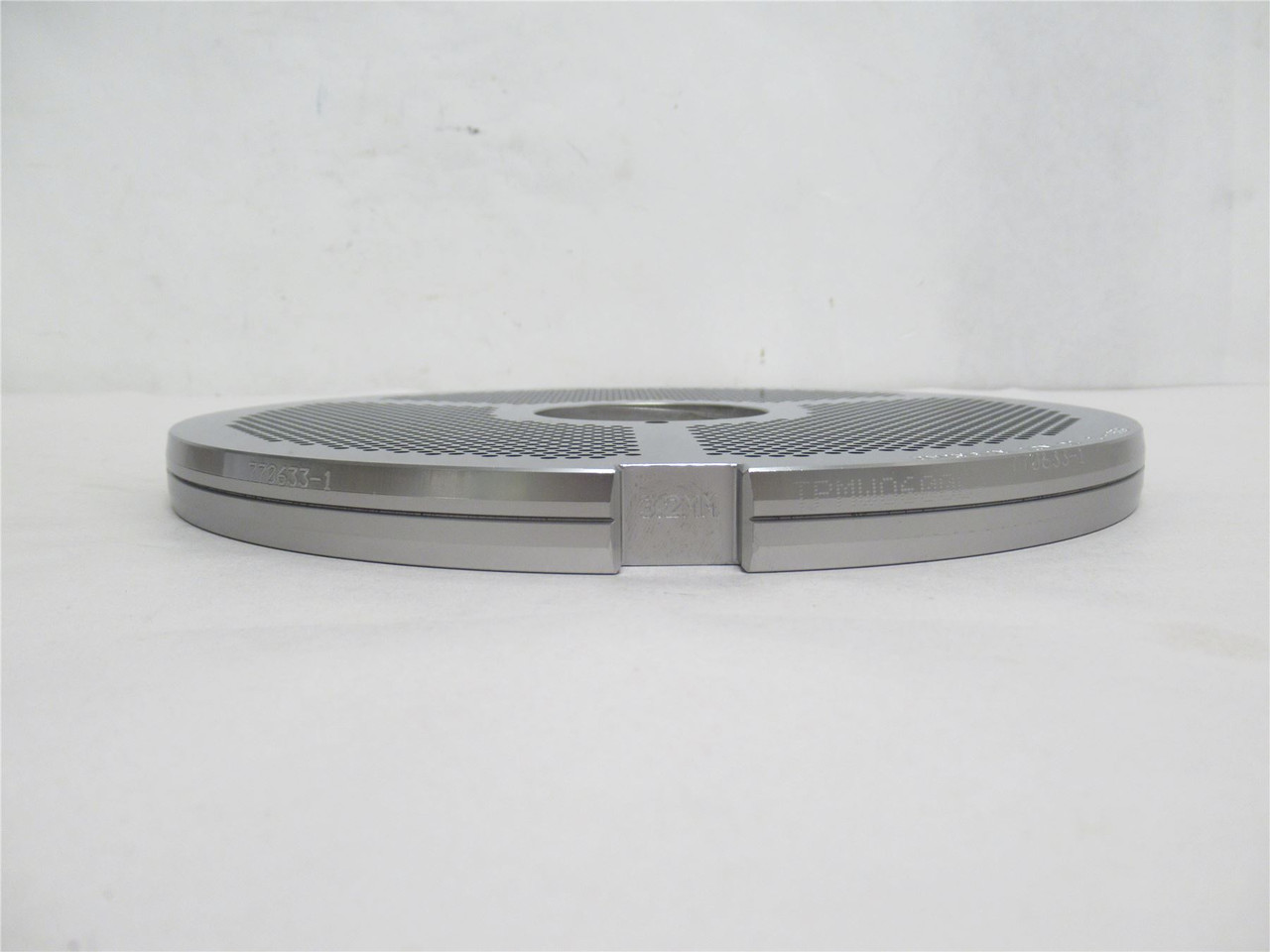 TPM WO600C2; Coated Grinder Plate 3.2mm Holes 250mmOD