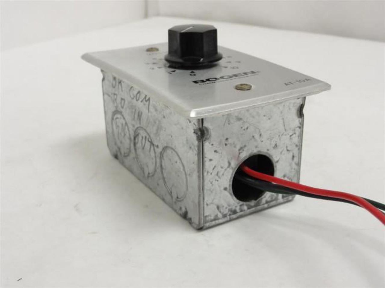 Bogen AT-10A; Attenuator; 10 Step; Single; 10W;  70/25V