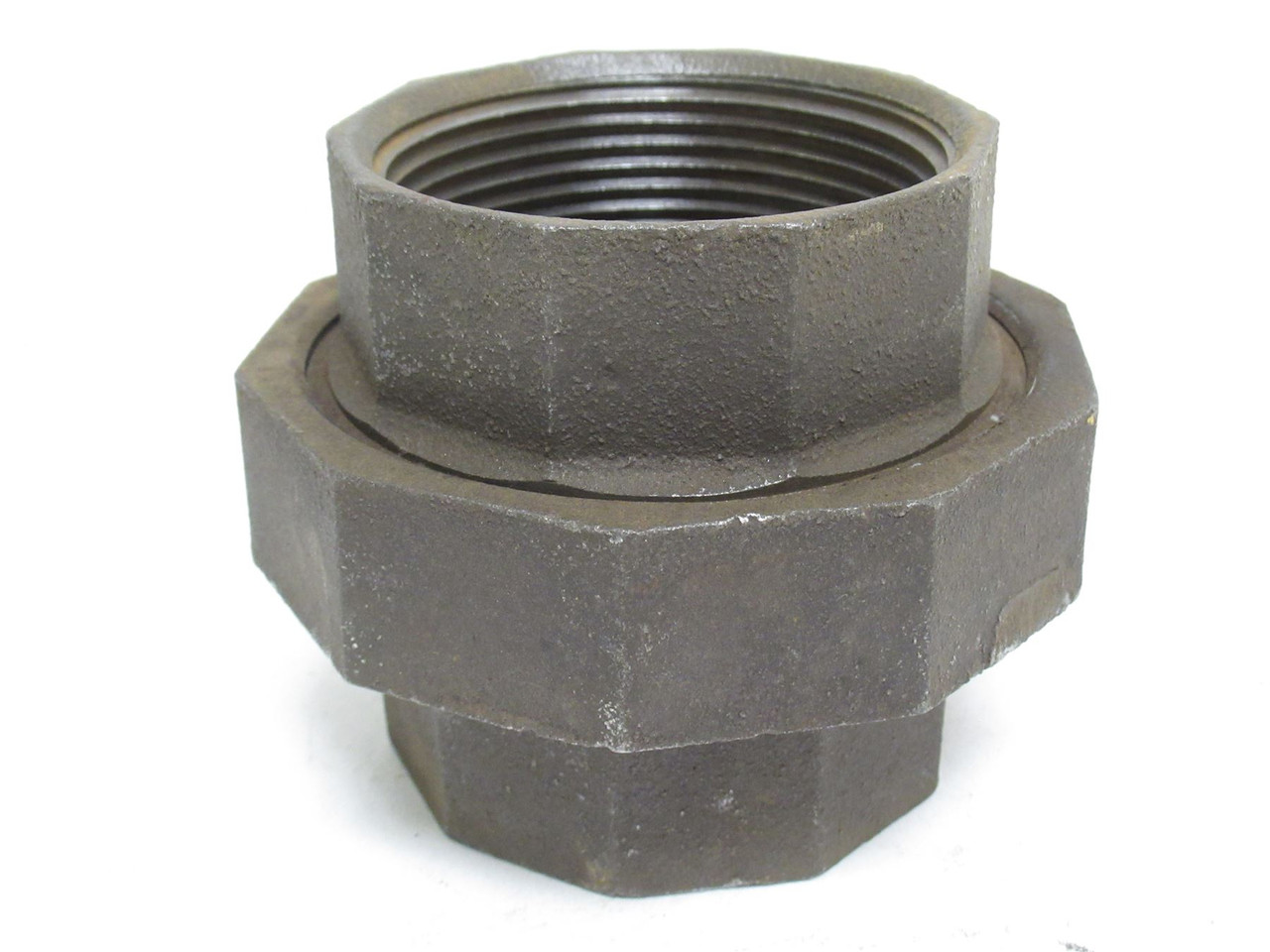 Industry-Std  2WU83; Malleable Iron Pipe Coupler; 2-1/2NPT