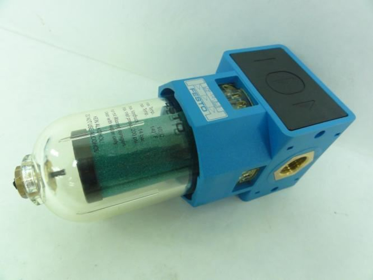 Festo LFM-1/2-S-B; Pneumatic Filter; 5 Microns; G1/2 ports Festo LFM-1/2-S-B; Pneumatic Filter; 5 Microns; G1/2 ports