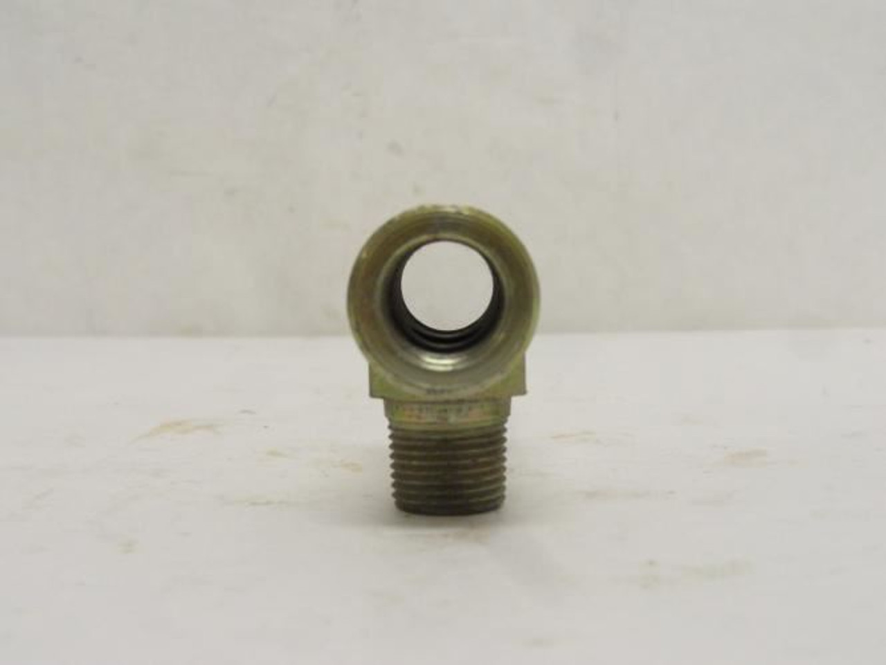 Parker 6-6-6 MBT-S; Male Branch Tee; 3/8 MNPT x 3/8 FNPT (x2) Parker 6-6-6 MBT-S; Male Branch Tee; 3/8 MNPT x 3/8 FNPT (x2)