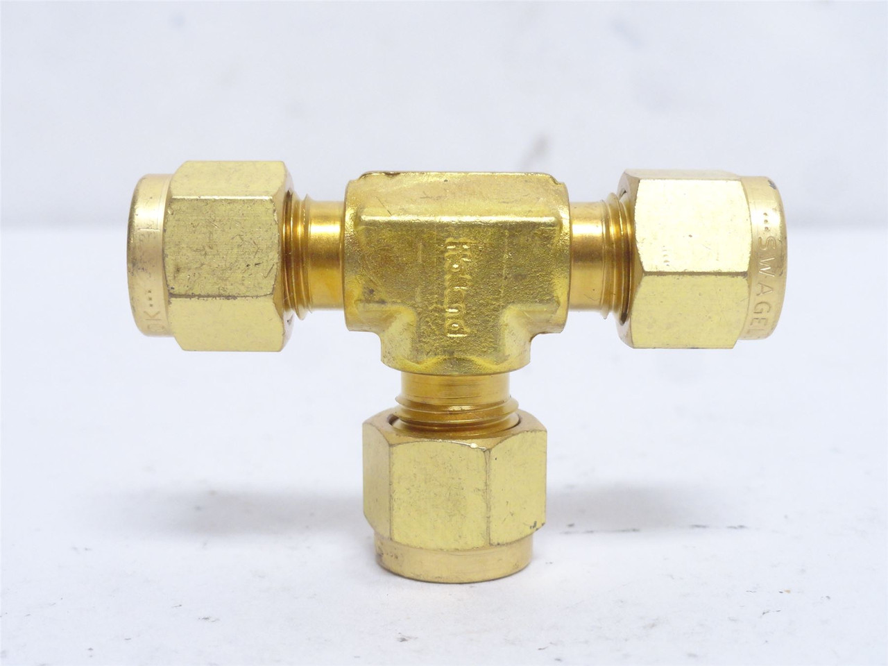 Swagelok B-400-3; Brass Compression Tee; 1/4" Tube