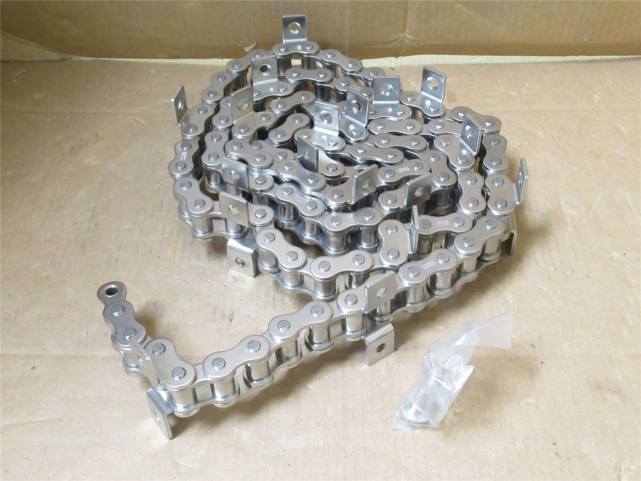 MFG- 101585; Special Metric Roller Chain #16; SS; 17' Long MFG- 101585; Special Metric Roller Chain #16; SS; 17' Long