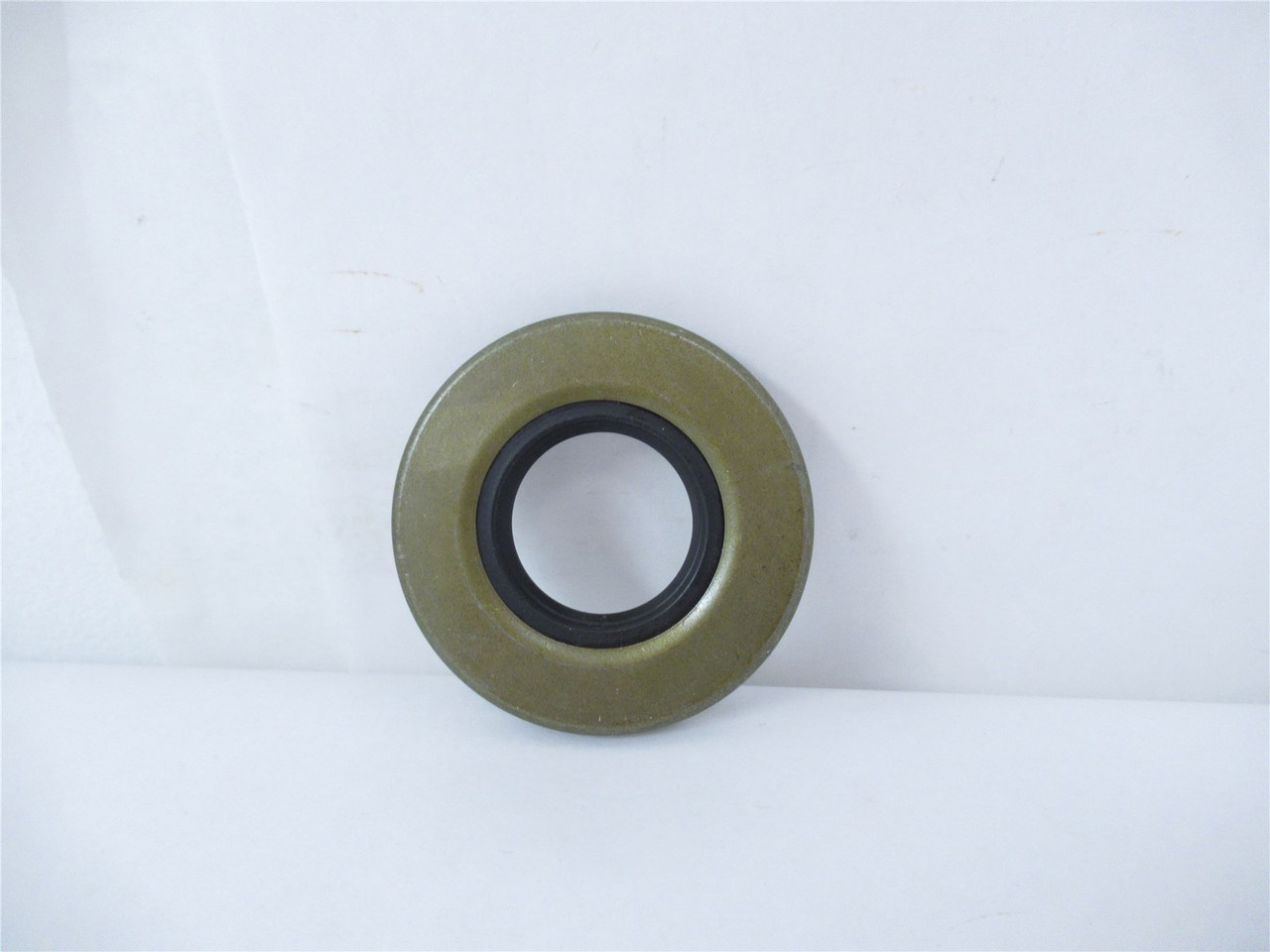 Hollymatic 6802031; Seal Upper Shaft 1.125" ID 2.5" OD .25" W