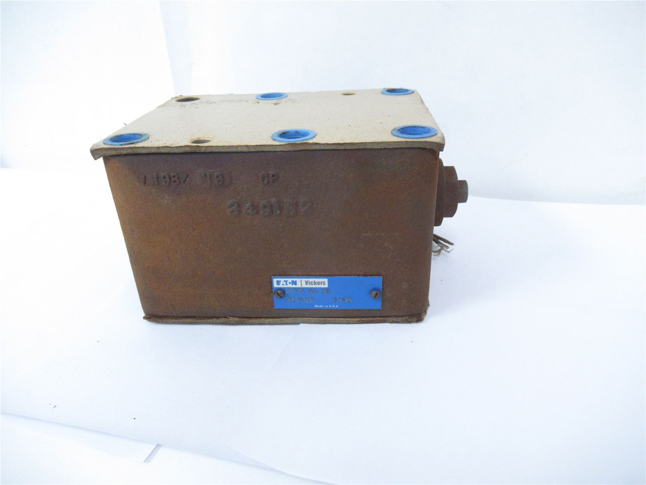 Eaton DGFN 06 50; Vickers Control Valve 3/4" surface rust