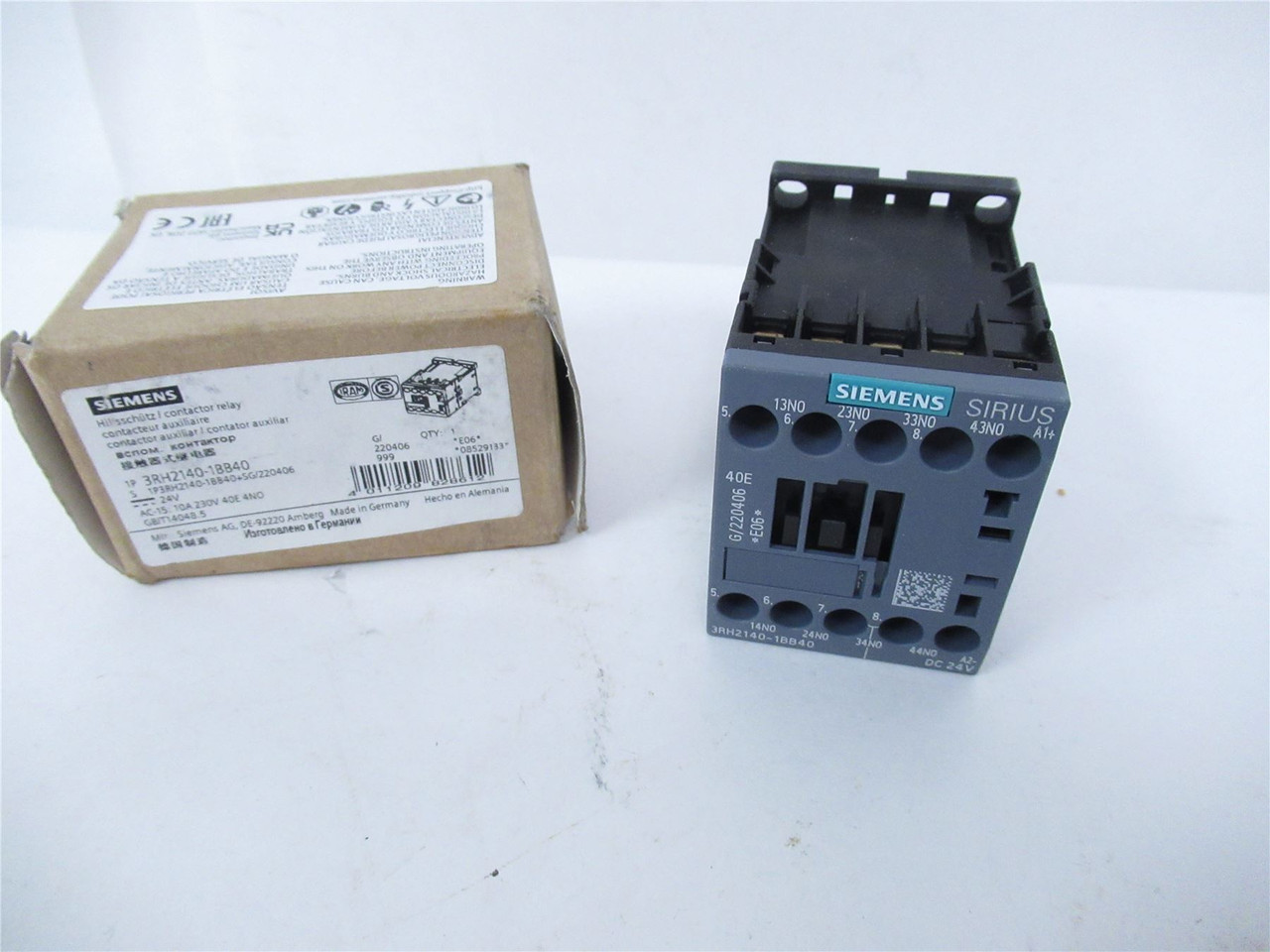 Siemens 3RH2140-1BB40; Contactor Relay 4 NO Coil: 24VDC