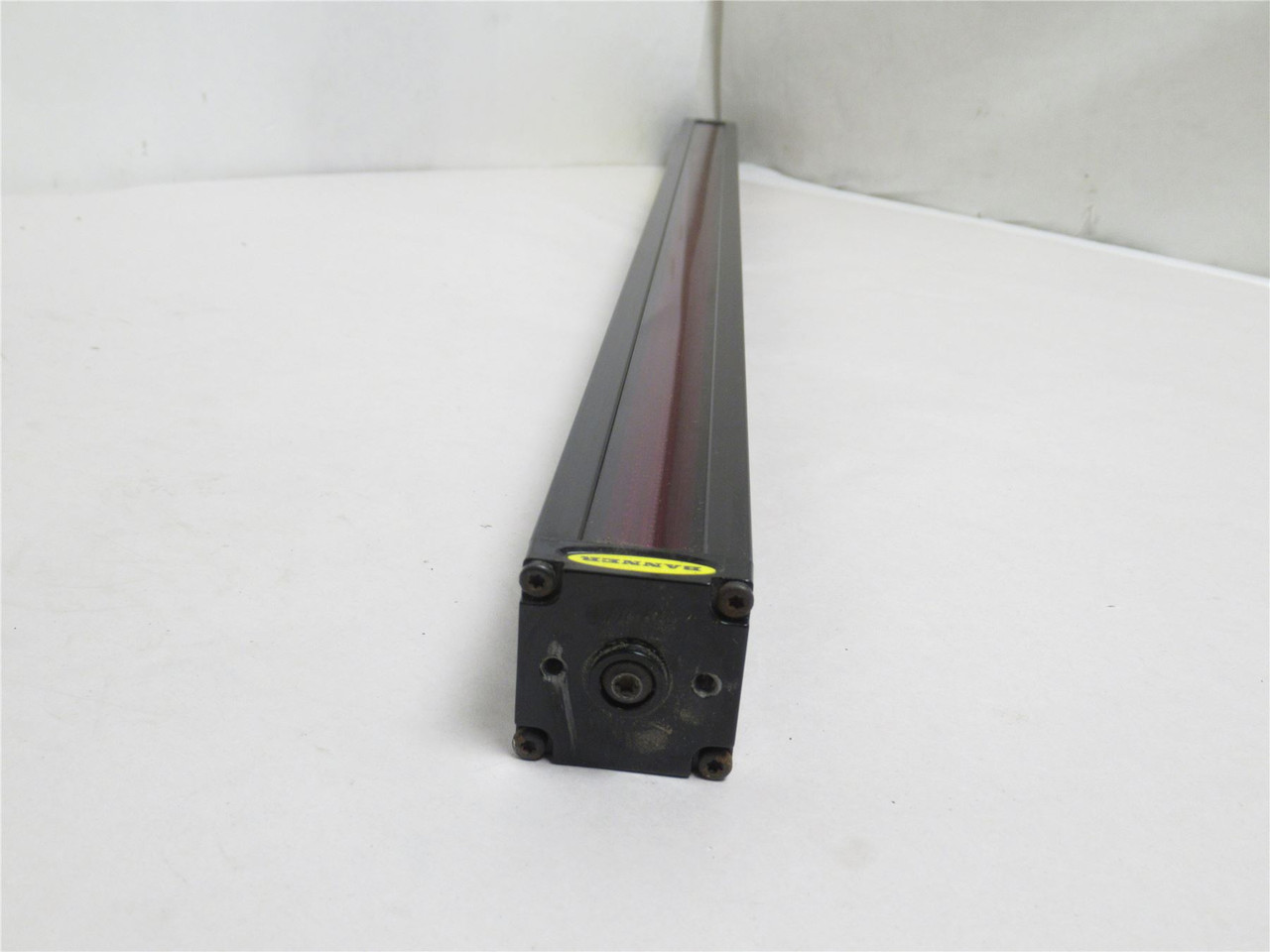 Banner MAHR26A; Mini-Array Photo Sensor Receiver 62665; 12VDC