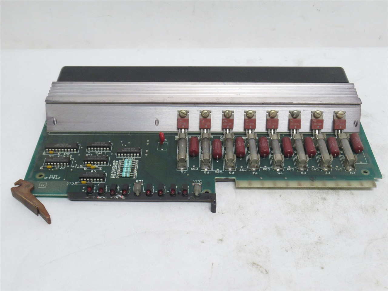 Square D 8030-HOM-221; SyMax Output Module 120VAC/DC; 8PT