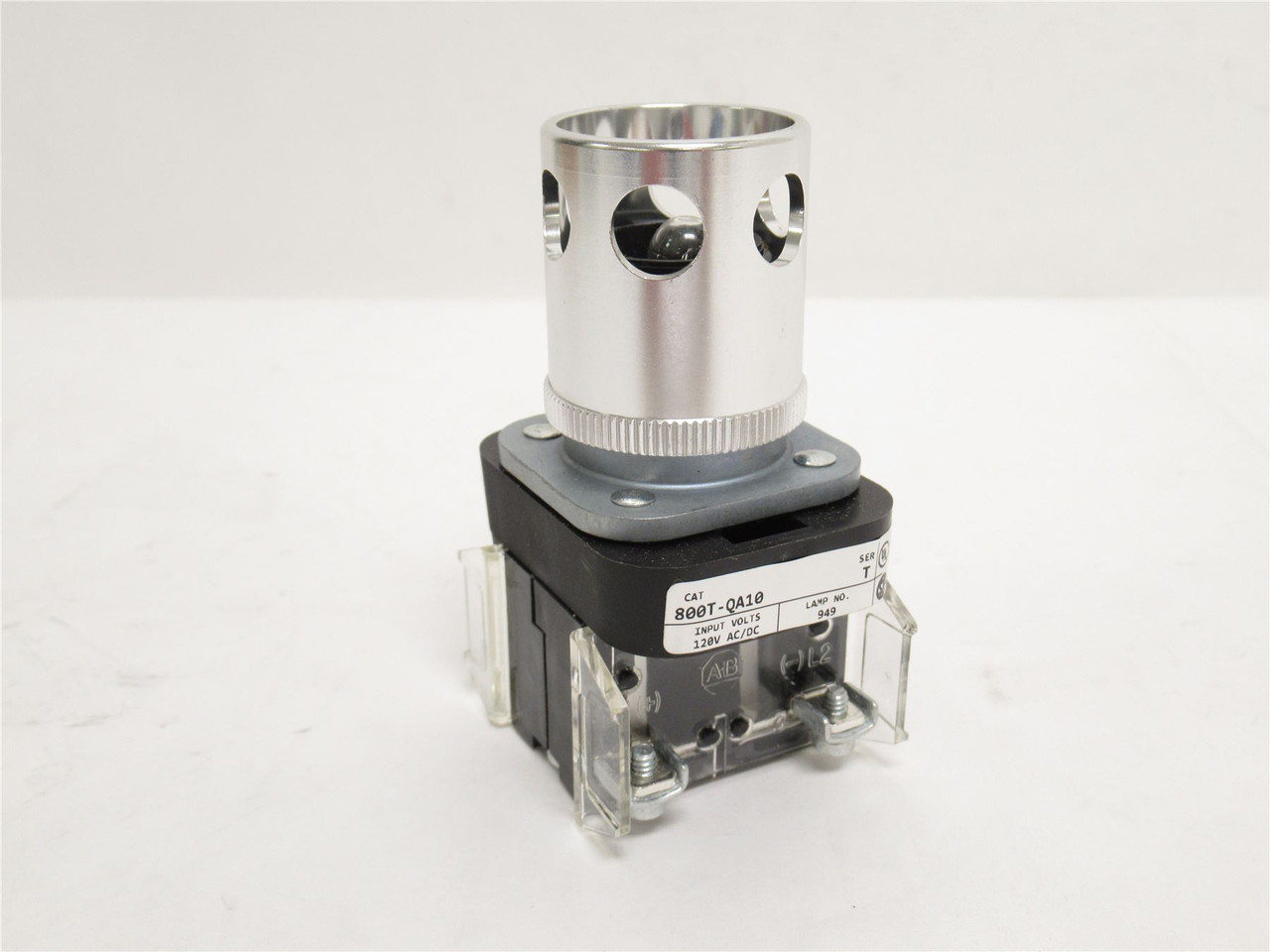 Allen-Bradley 800T-QA10; Illumin Push Button NO HARDWARE