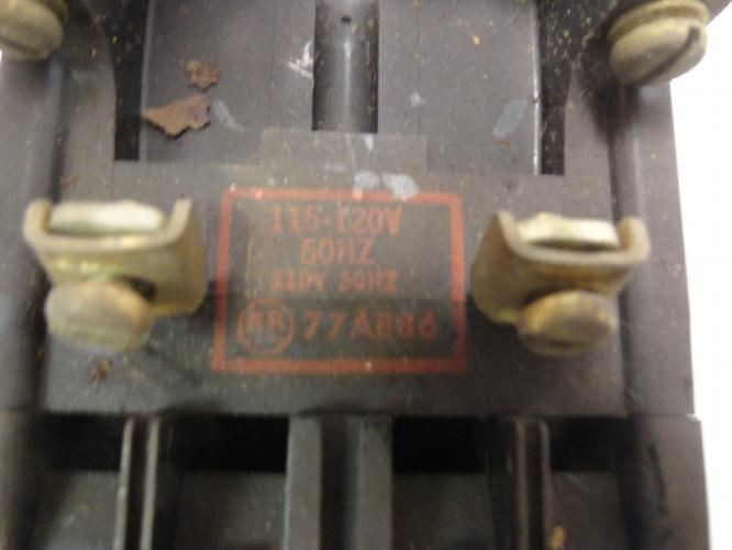 Allen-Bradley 700-R440A1; AC Relay; Only 2 Contacts Installed