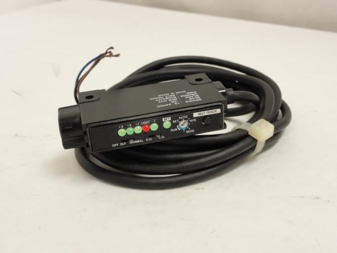 Allen-Bradley 42FT-F2LPA-A2 ; Photosensor Switch (Clip Broke)