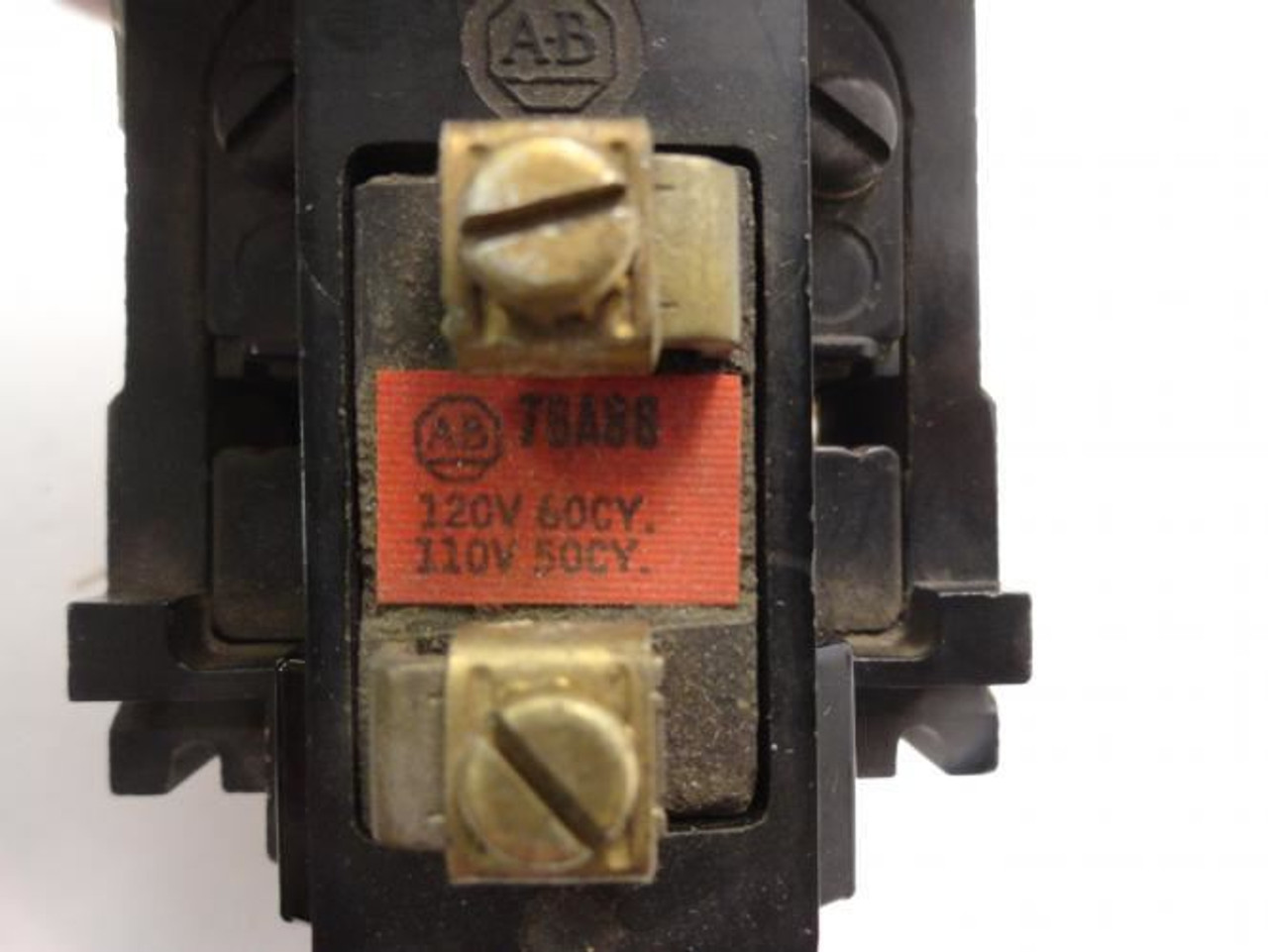 Allen-Bradley 700-BR400A1; AC Relay 10Amp 4 P 110/120VAC Coil Allen-Bradley 700-BR400A1; AC Relay 10Amp 4 P 110/120VAC Coil