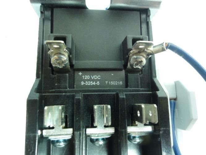 Eaton C25DND3151A; Contactor 15A; 600V; 3P; Coil: 120VDC