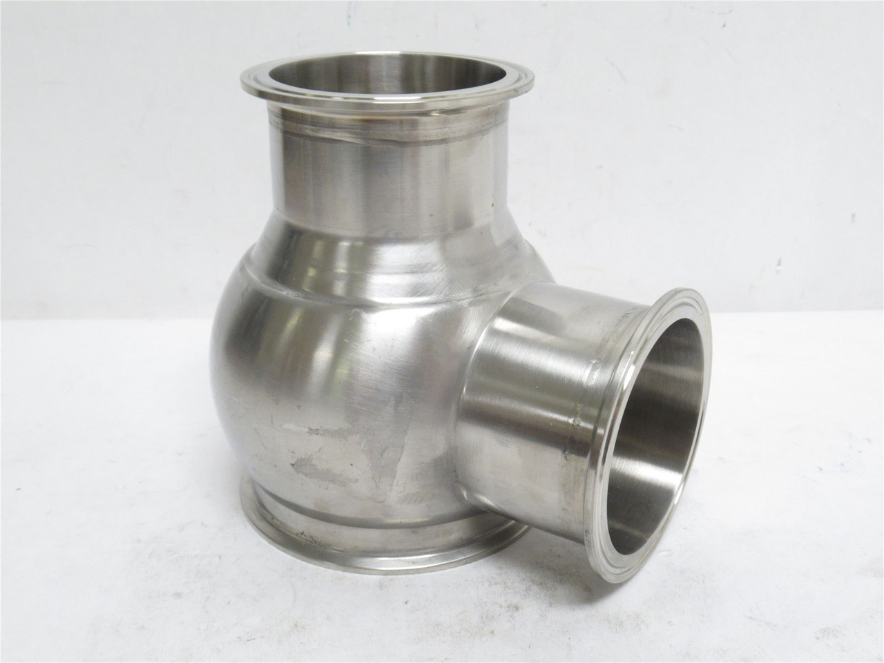 MFG- 9613161609; Valve Lower Body; SS; Size: 3" Clamp