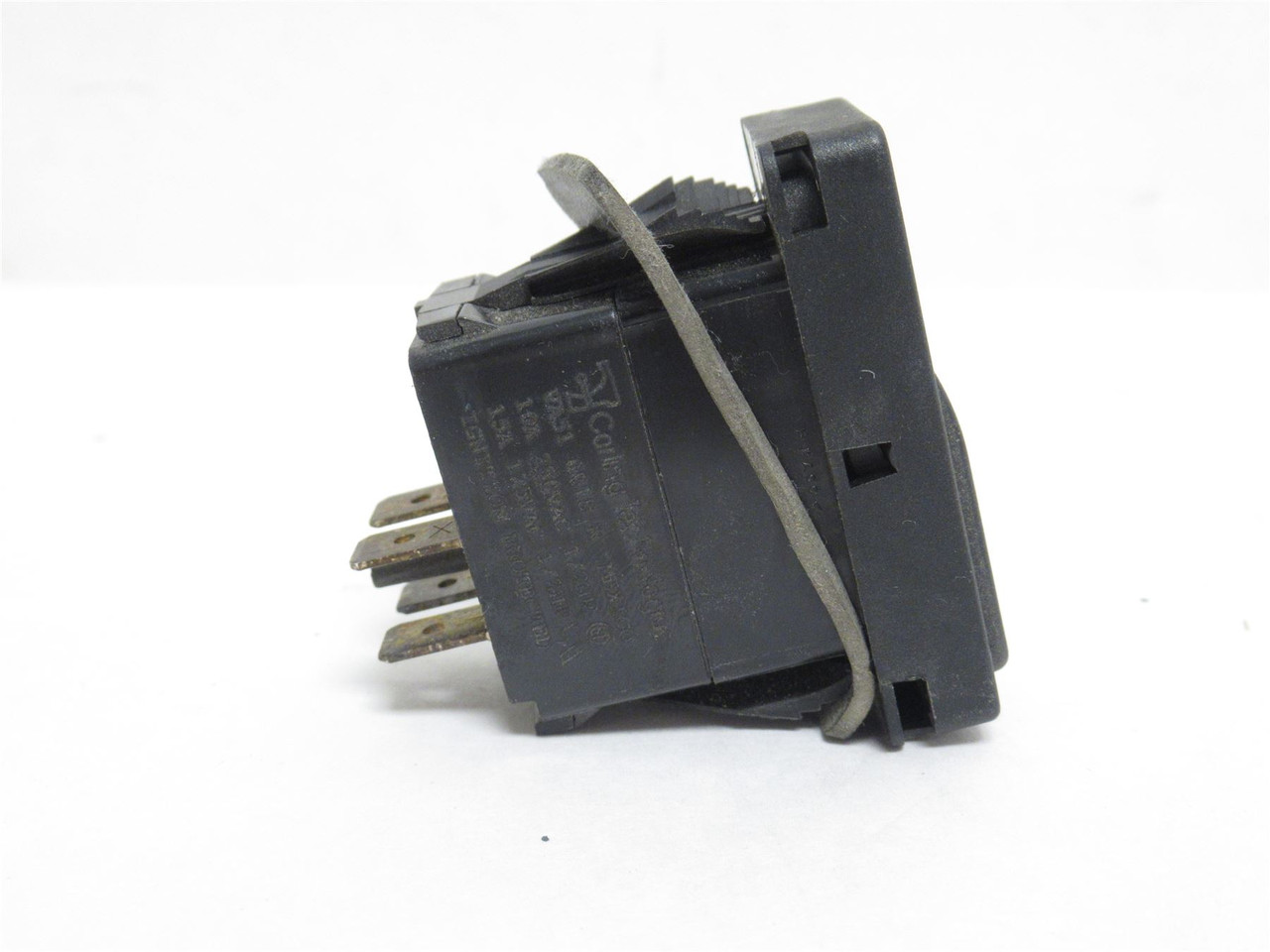 Carling VA51-0818-R; Lot-4 Rocker Switches 10A; 250VAC