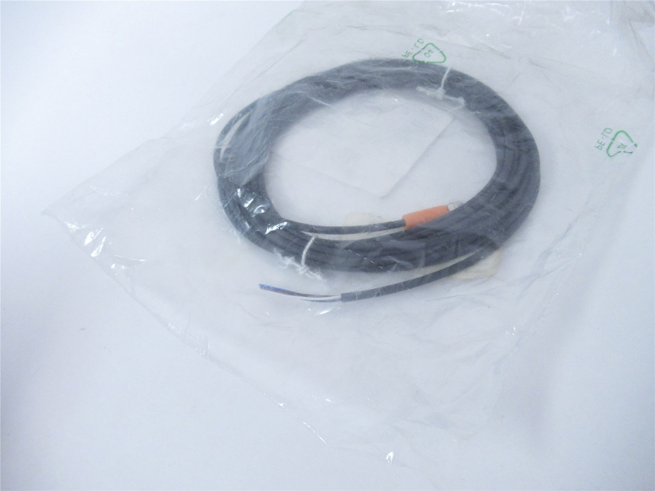 IFM EVC151; Cordset 4-pole 5m M8 Female Straight