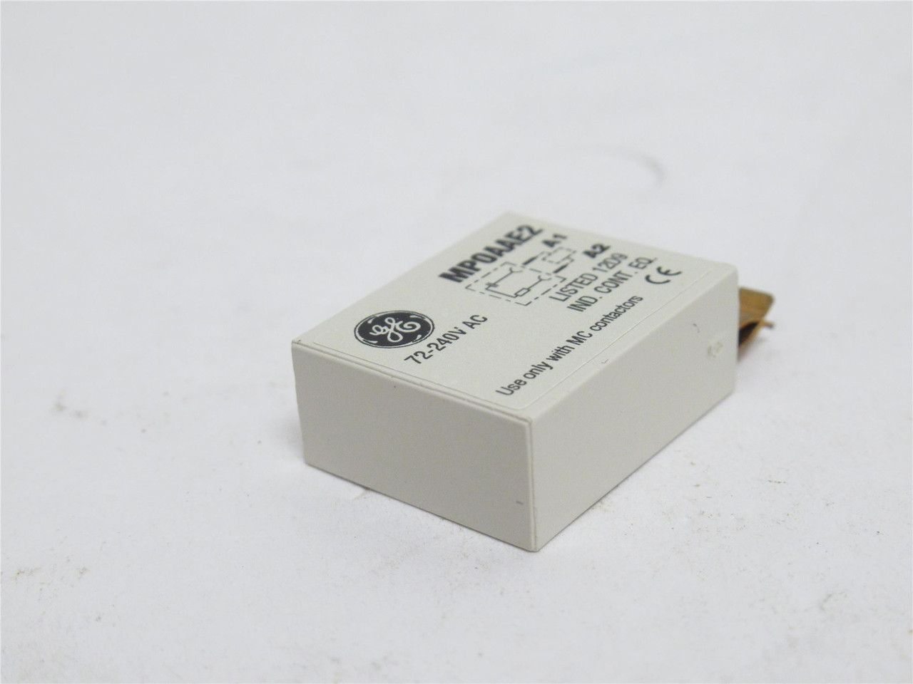 GE MP0AAE2; Surge Suppressor R/C 72-250VAC