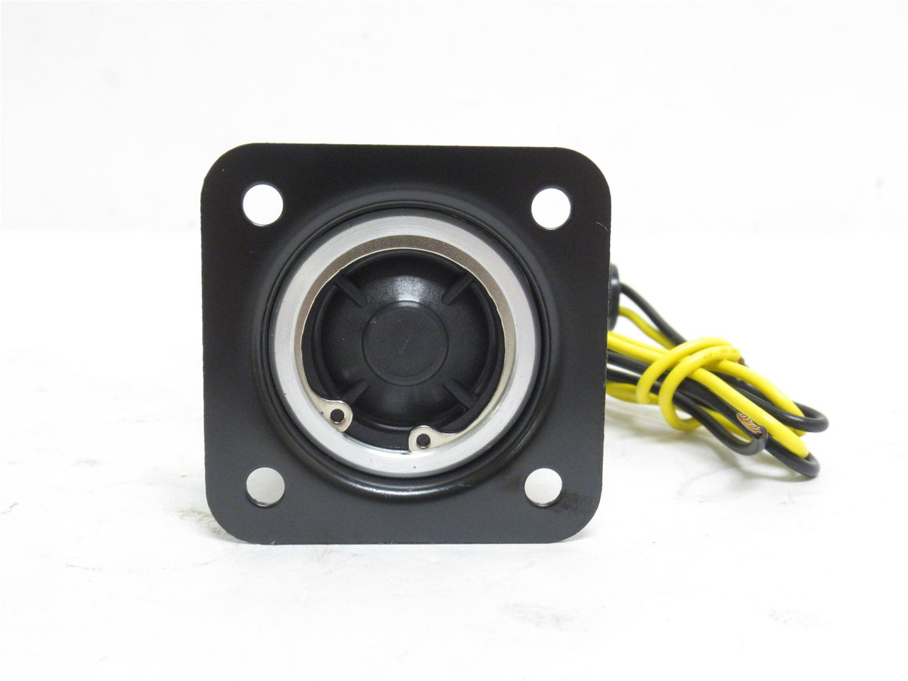 KOGANEI 25030; Directional Air Valve; 3/8NPT; 0.9MPa; AC100V