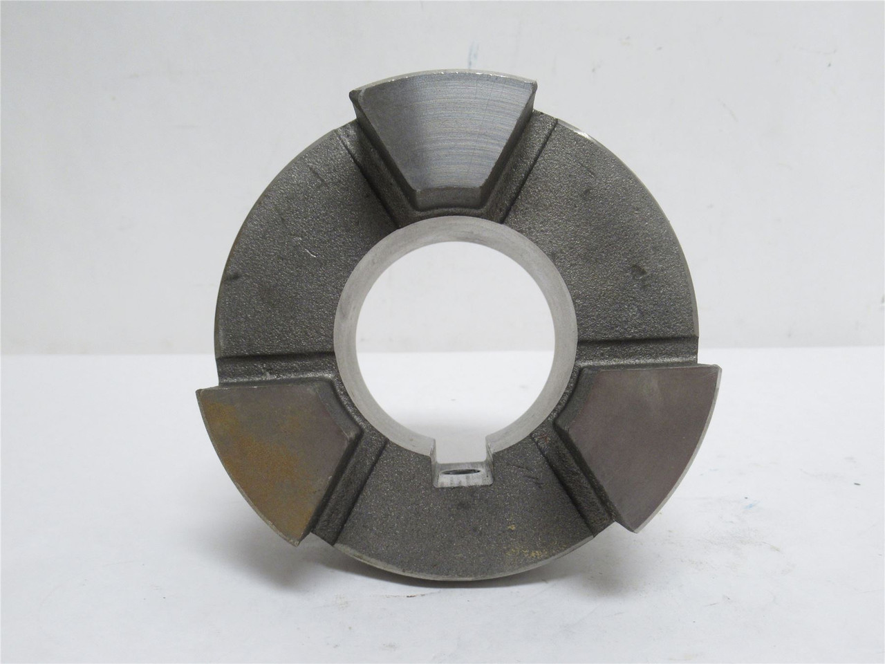 Lovejoy L-225x2-1/2; Jaw Coupler Hub; 2-1/2"ID; 4-1/2" Hub