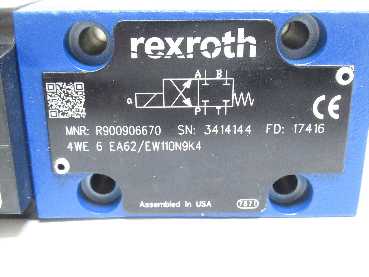 Rexroth R900906670; Directional Spool Valve; 110/120VAC