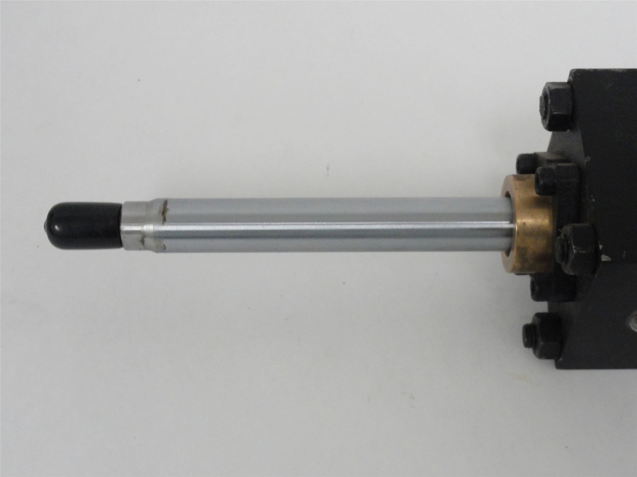 Schrader Bellows 1H000038023; Cylinder; 1.5" Bore; 4" Stroke Schrader Bellows 1H000038023; Cylinder; 1.5" Bore; 4" Stroke