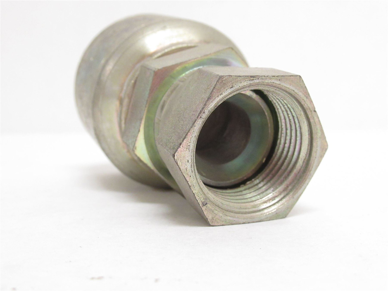 Eaton TTC-16; Crimp Fitting; 1" JIC Female Swivel