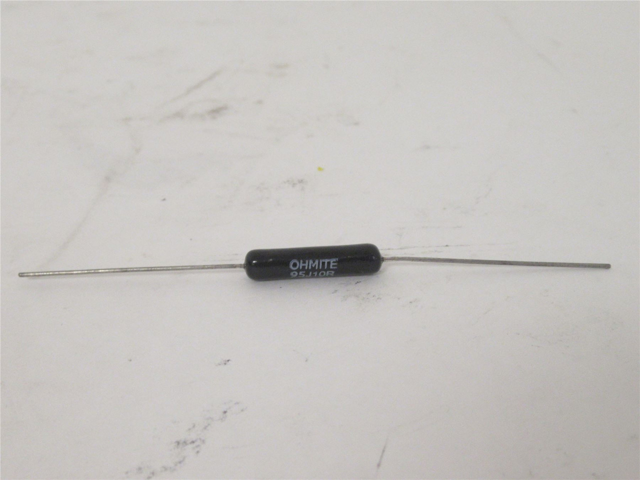Ohmite 95J10R; Lot-15 Wire-Wound Resistors; 10ohm; 5W