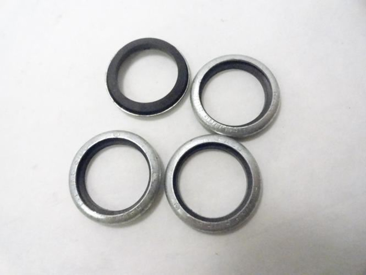 Hubbell 3LK90; LOT-4 Retaining Ring 1/2" Zinc