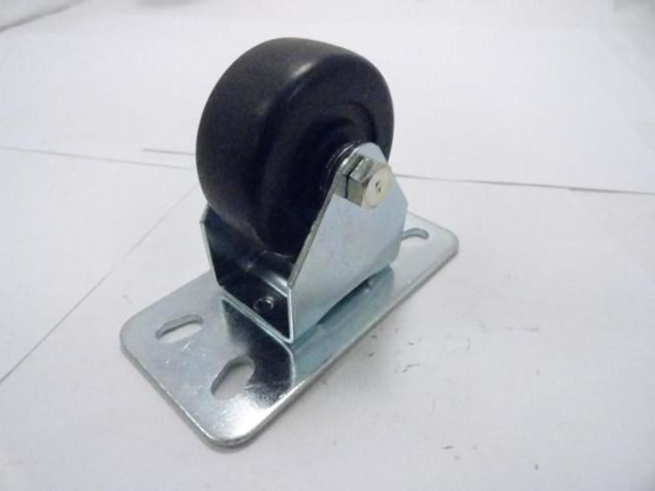 ER Wagner 2G013; Rigid Plate Caster; 175 lb; 2-1/2 In Dia