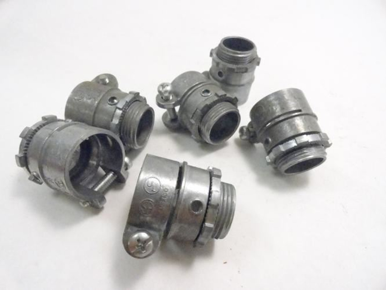 Thomas & Betts XC-272; Lot-6 Squeeze Connectors; 3/4" Size