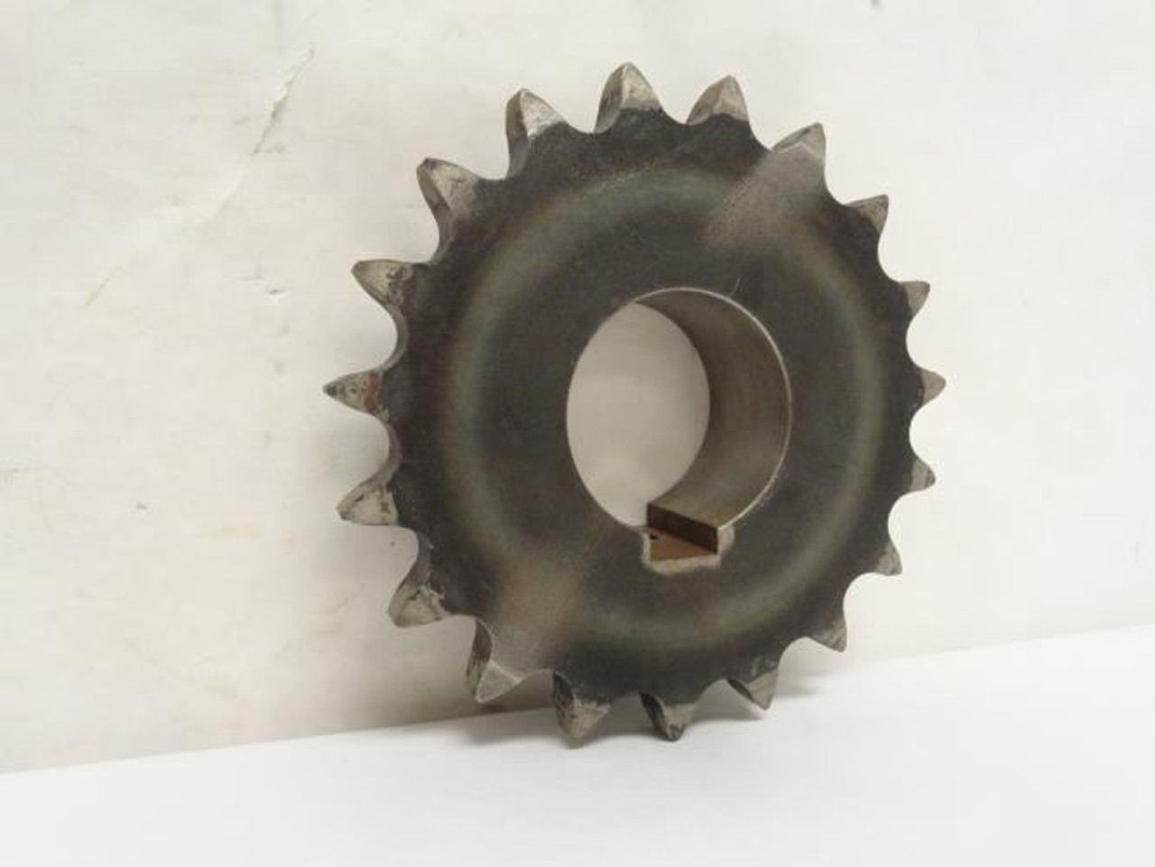 Martin 60B19 1-3/4; Hardened Sprocket # 60; 19 Teeth; 1-3/4"ID Martin 60B19 1-3/4; Hardened Sprocket # 60; 19 Teeth; 1-3/4"ID