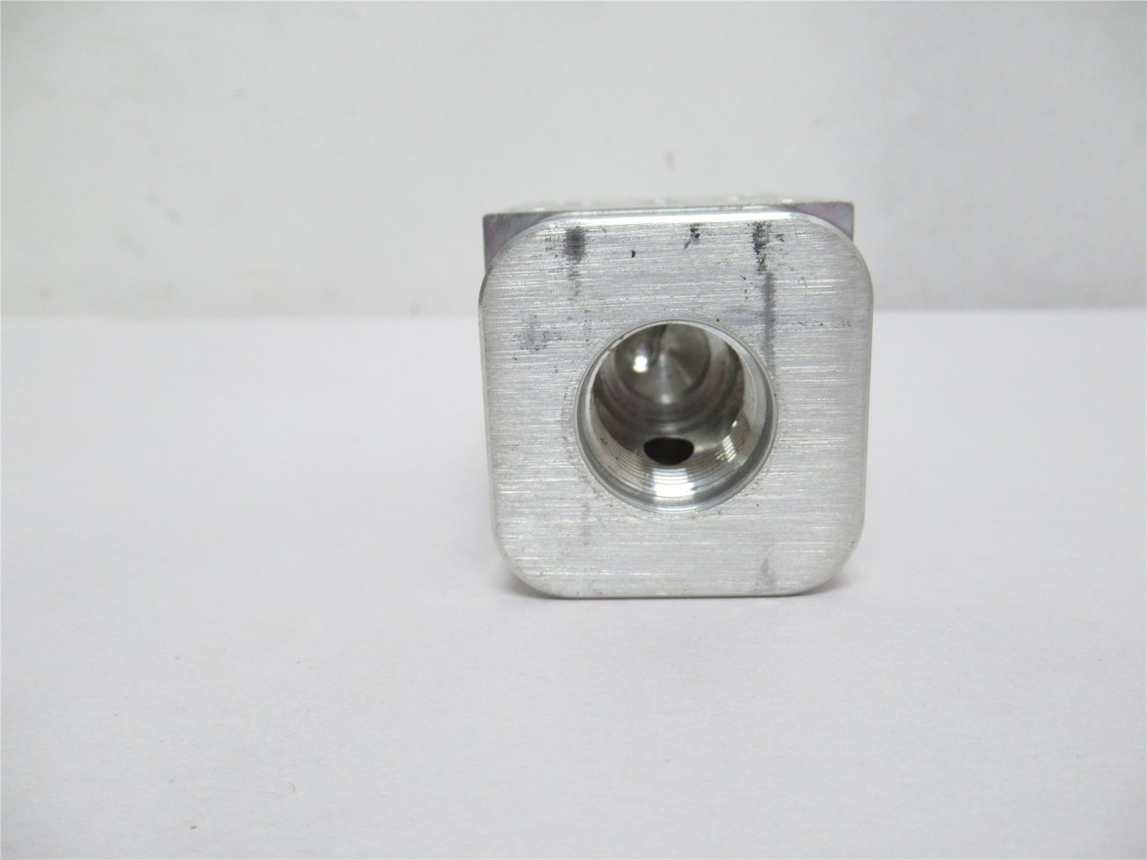 SUN GBY; Aluminum Sandwich Manifold; 22-Cavity