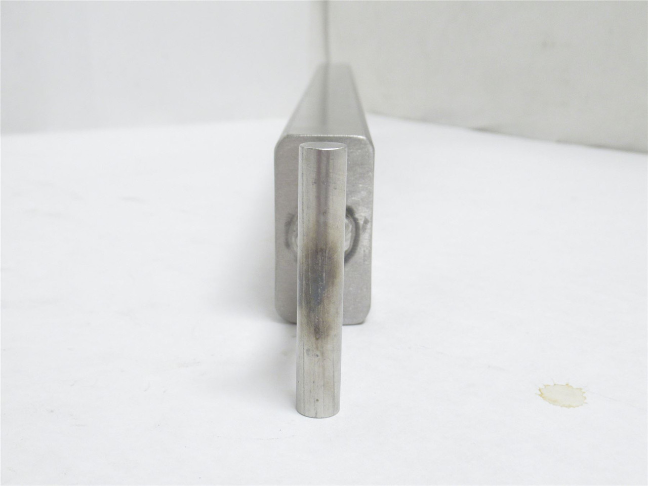 MFG- SK03-2-A; T-Handle Draw Bar Pinch Block SS; 15-1/8' long